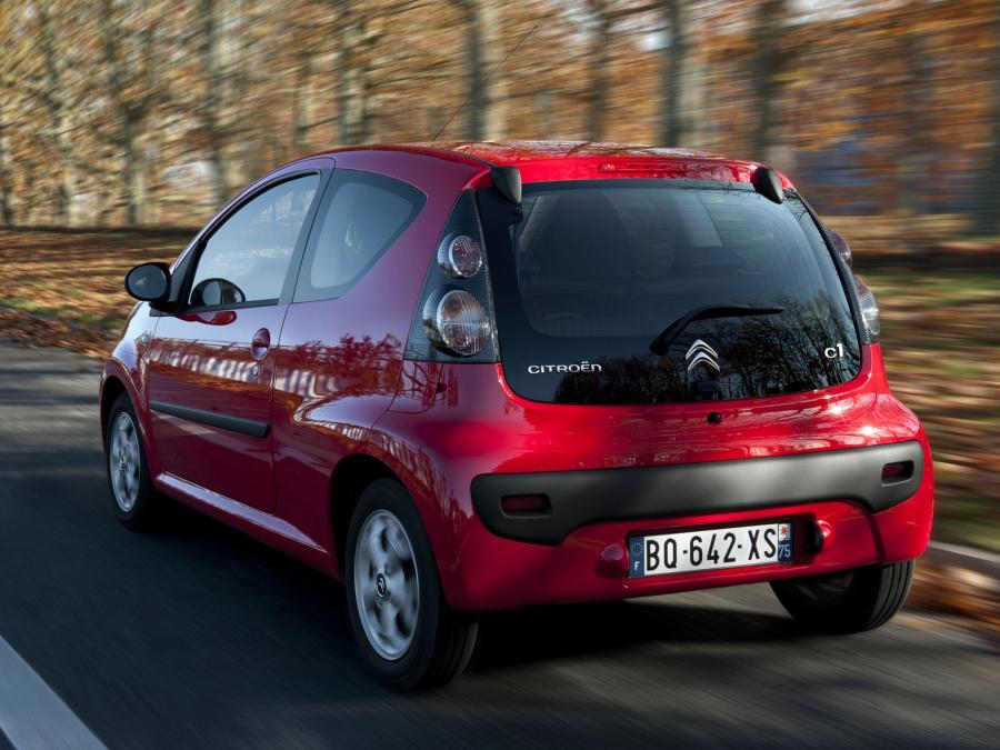  Citroen C1 3-Door 2012 года  (фото 77 из 80)